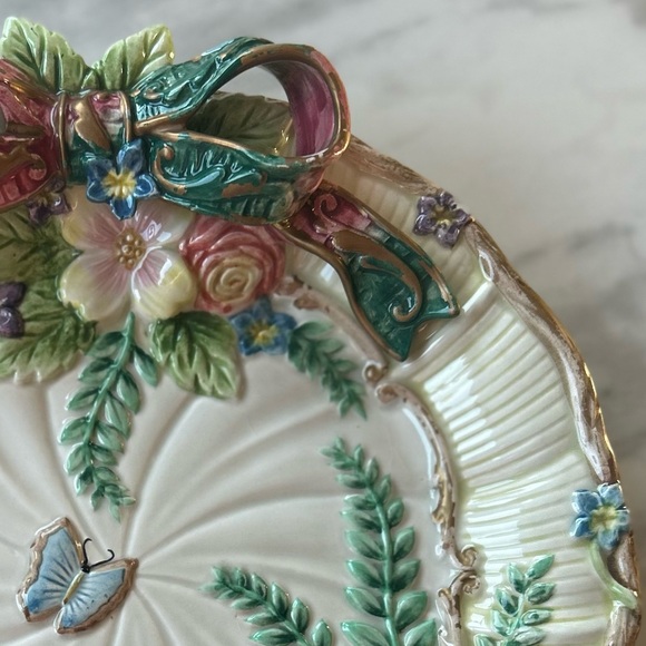 Vintage Fitz and Floyd Classics Embossed Plate - Picture 6 of 16